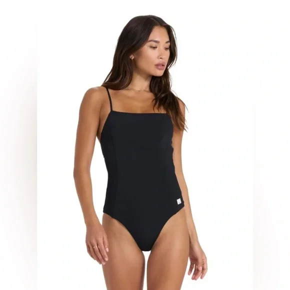 NWT Vuori Dune One-Piece Swimsuit in Black - Picture 3 of 8